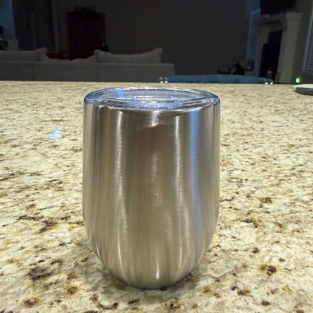 Daisy’s Findings 12oz Wine Tumbler with Straw and Brush - Picture 1 of 3